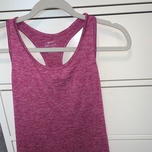 Nike Razorback tank top